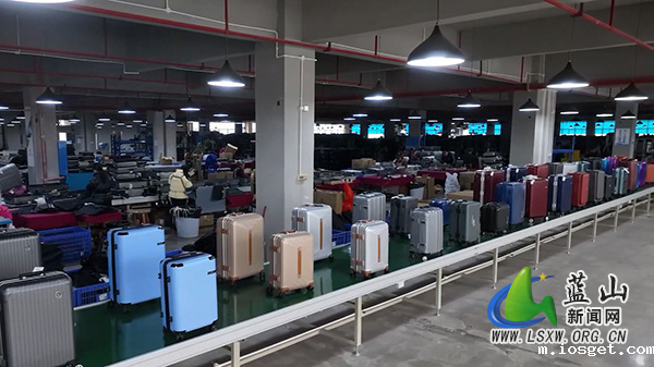 我县以营商“软”环境 培育高质量发展“硬”实力2_1.jpg 我县以营商“软”环境 培育高质量发展“硬”实力2_1.jpg