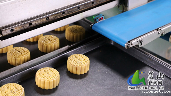 我县中秋月将圆 月饼赶制忙2.jpg 我县中秋月将圆 月饼赶制忙2.jpg